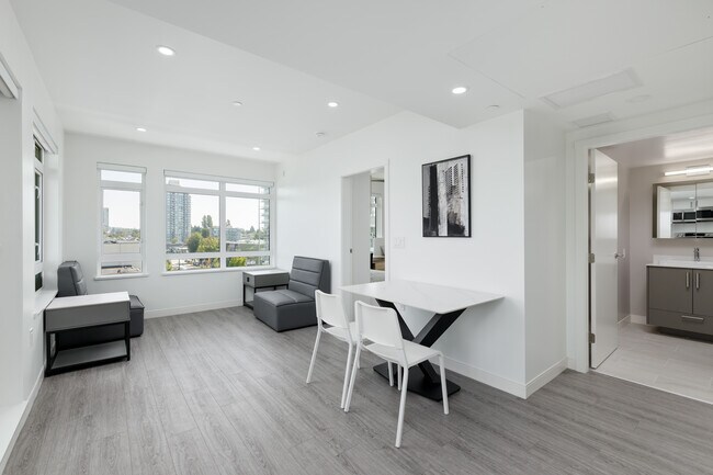 Photo - GEC - Kingsway