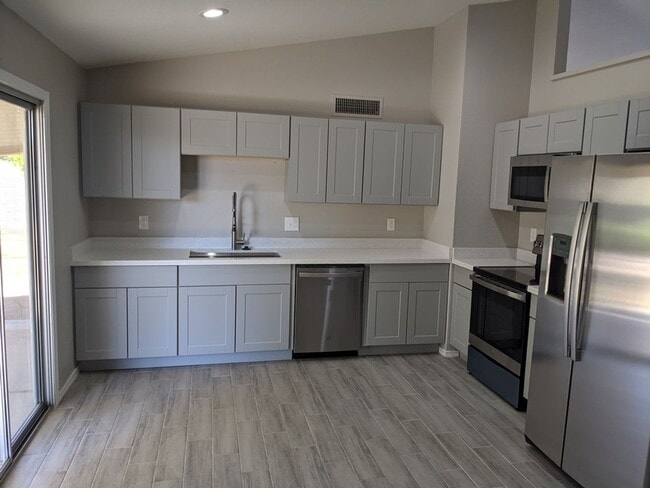 Photo - 7231 W Sierra St