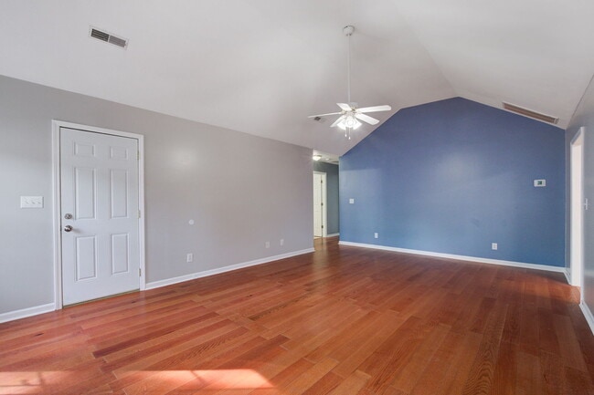 Photo - 7856 High Maple Cir