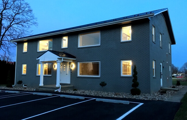 Exterior - 150 Briar Ln Unit 4