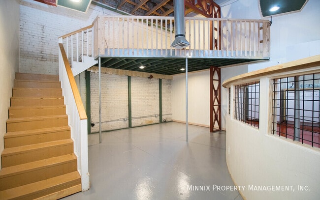 Photo - 607 Main St Unidad 2