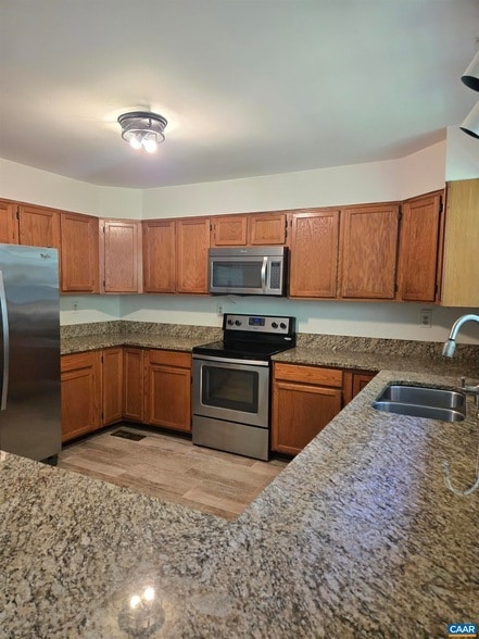 Photo - 2065 Tavernor Ln