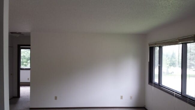 Photo - 333 Fox Lake Ave Apartment