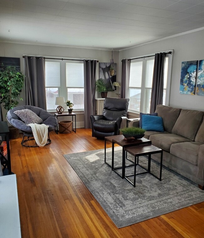 Building Photo - 2900 High St Unit 2