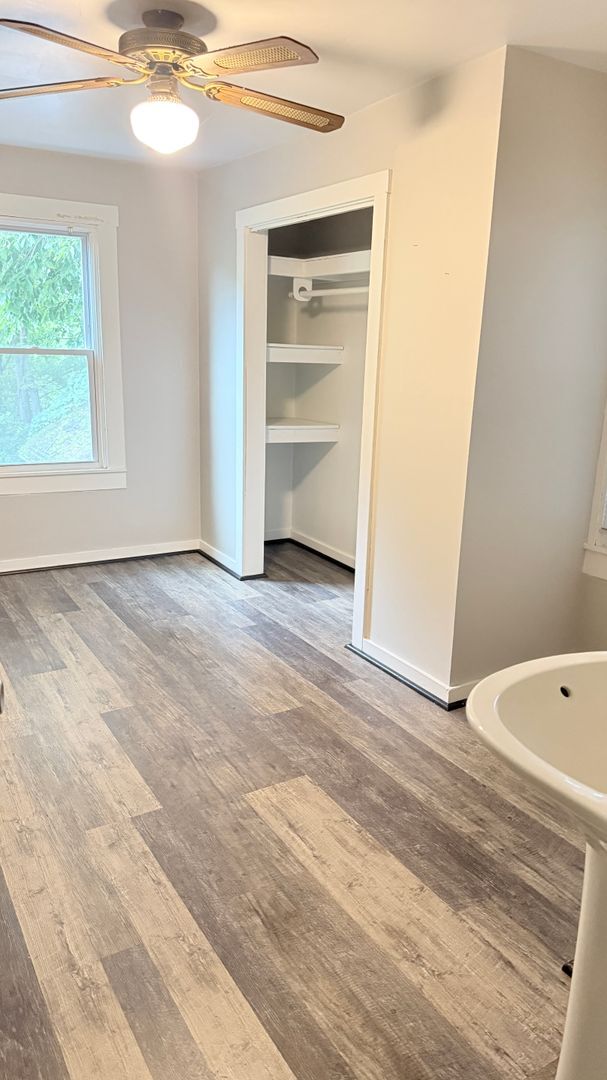 Photo - 2 bedroom duplex mohawk school!