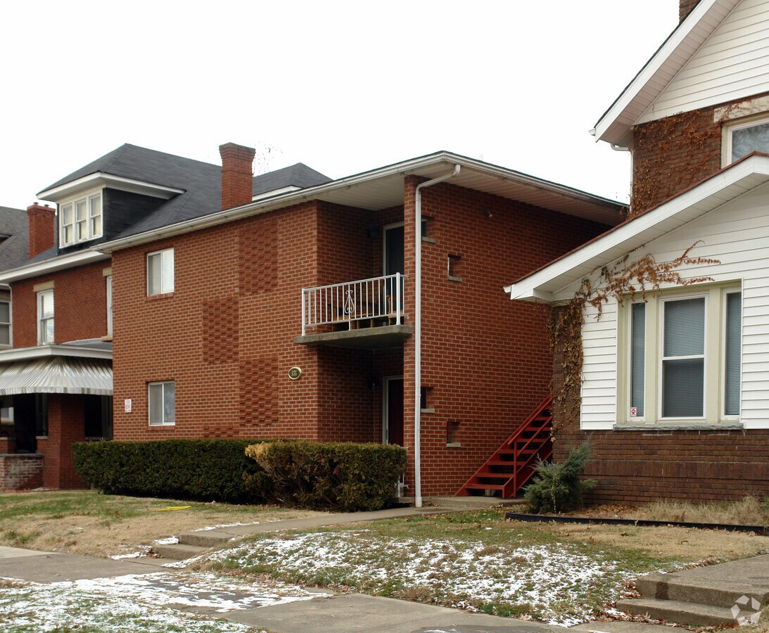 Photo - 936 12th Ave