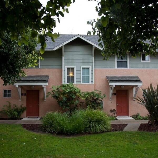 Juniper Street Apartments - Juniper Street Apartments