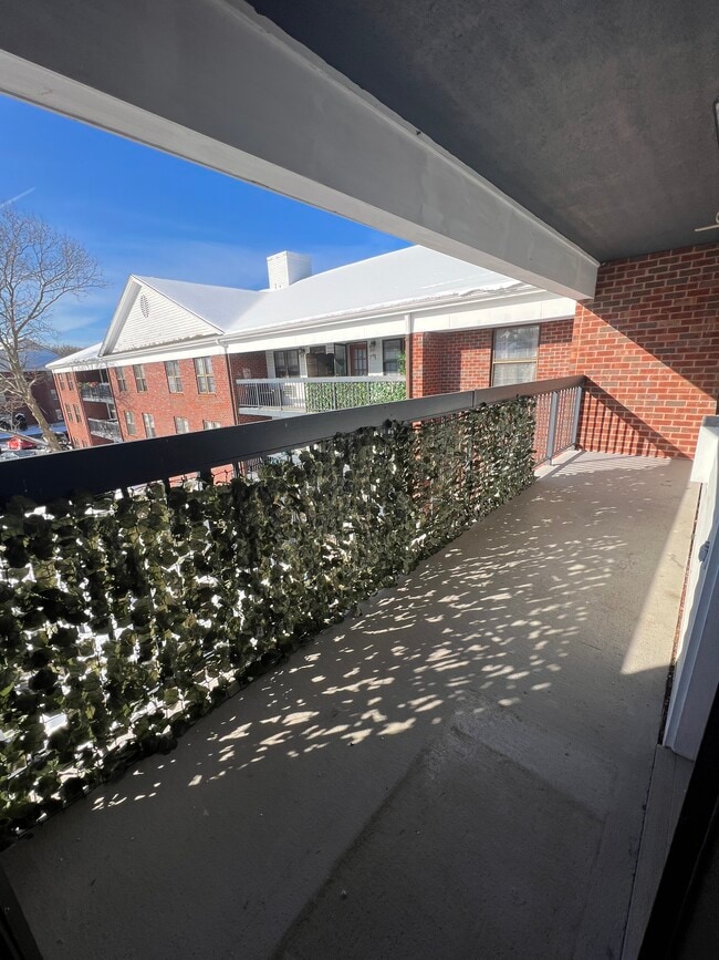 Photo - 760 Highland Ave