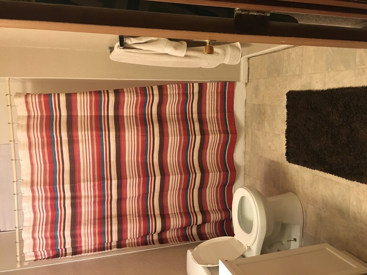 Bathroom - 1835 Anderson Ave Apartment