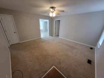 Photo - 105 Brookwood Ct House