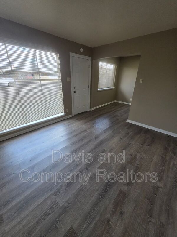 3001 W Ohio Ave Unit 17