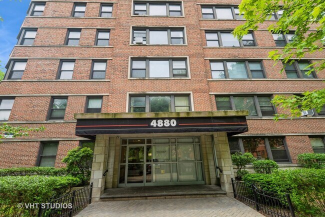 Building Photo - 4880 N Marine Dr