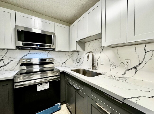 Photo - 1600 Wilikina Dr
