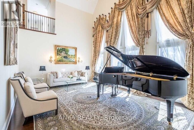 Photo - 115 Stallions Ct