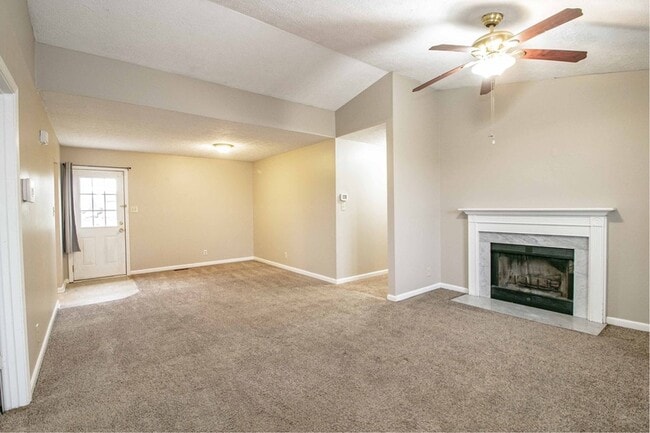 Photo - 330 Hugh Hunter Rd