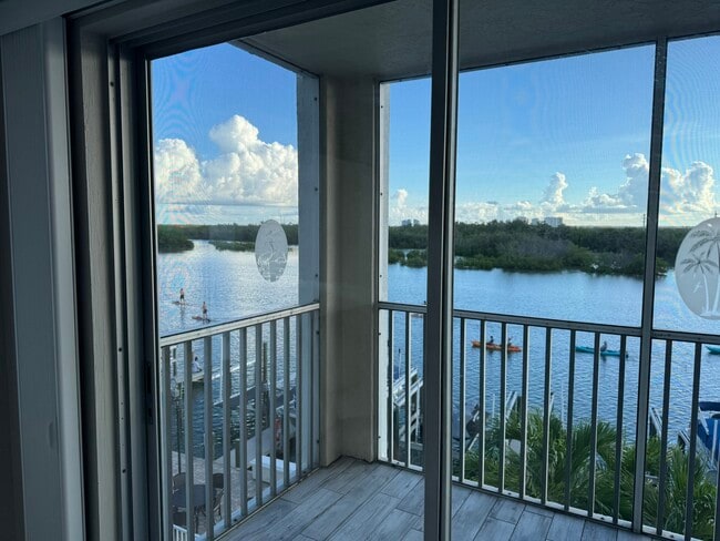 Photo - 25901 Hickory Blvd Unit 302