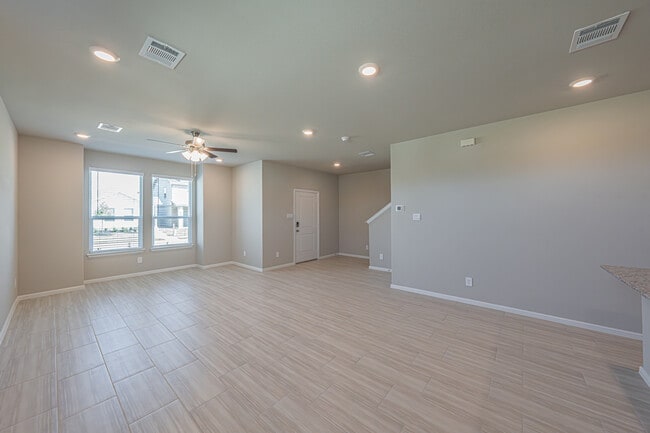 Photo - 3000 Pecan Farm Ln