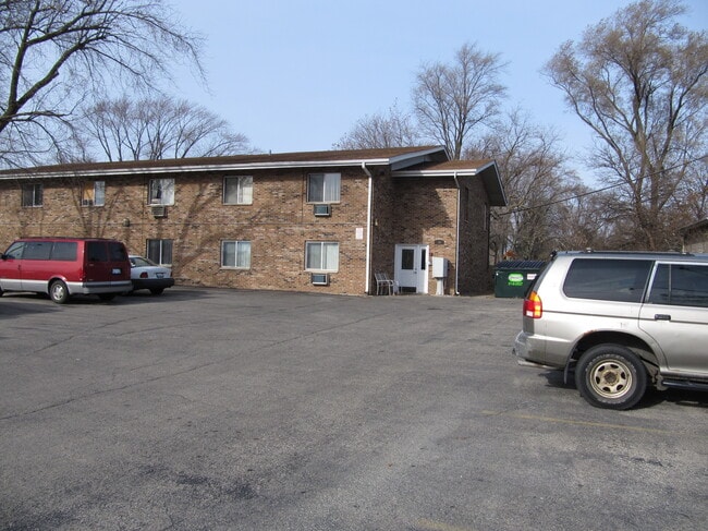 Building picture - 10 St Paul St Unit 7