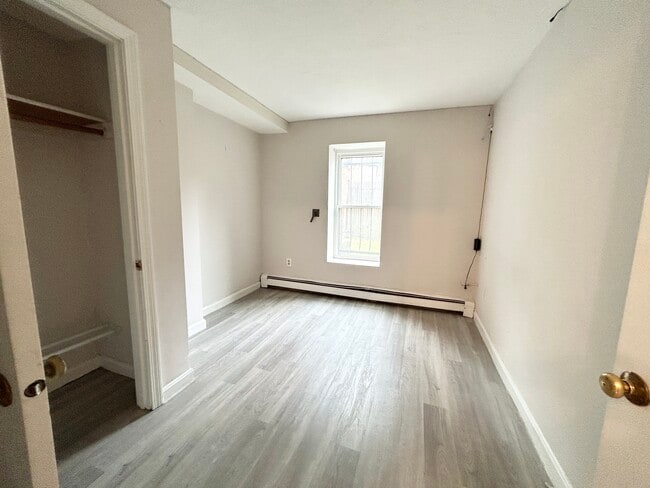 Photo - 74 Hammond St Unit 1