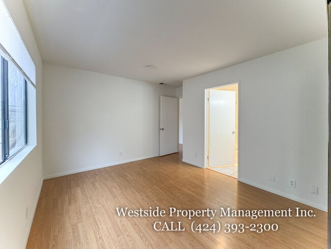 Photo - 2488-2490 Purdue Avenue