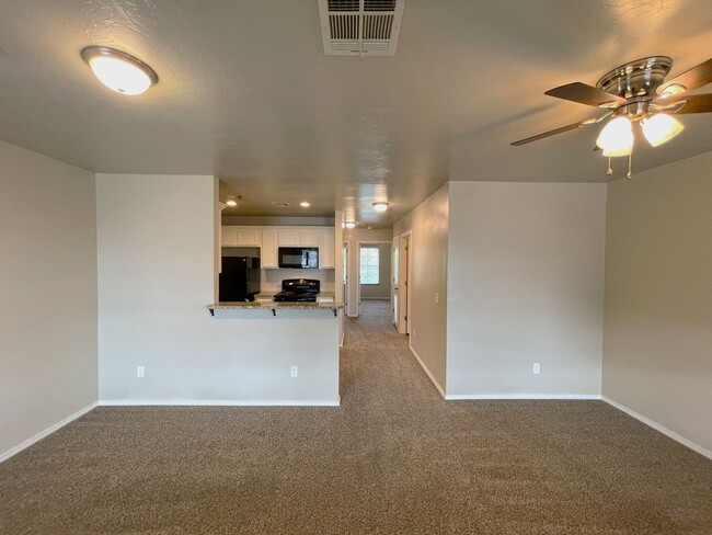 Building Photo - 2442 NW 39th St Rental