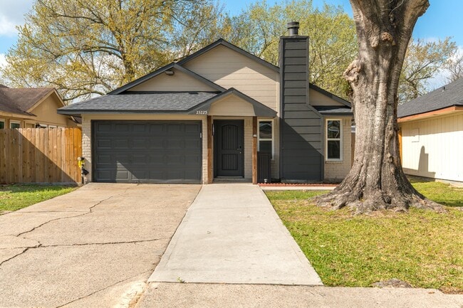 Building Photo - 23225 Prairie Bird Dr