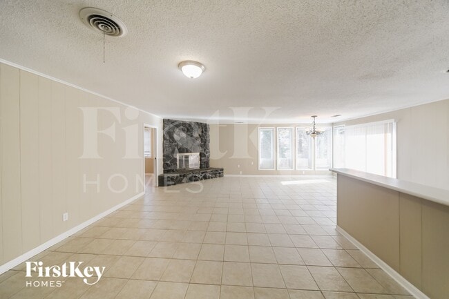 Photo - 6116 Ivanhoe Rd