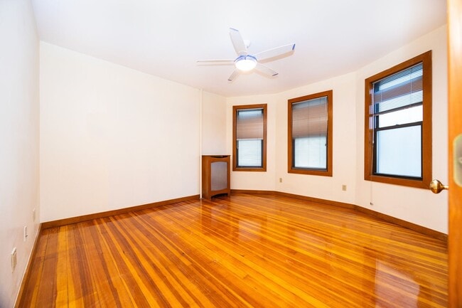 Photo - Large 3BR Near Coolidge Corner | 1,300 SF | W/D in Unit | Central A/C | 9/1