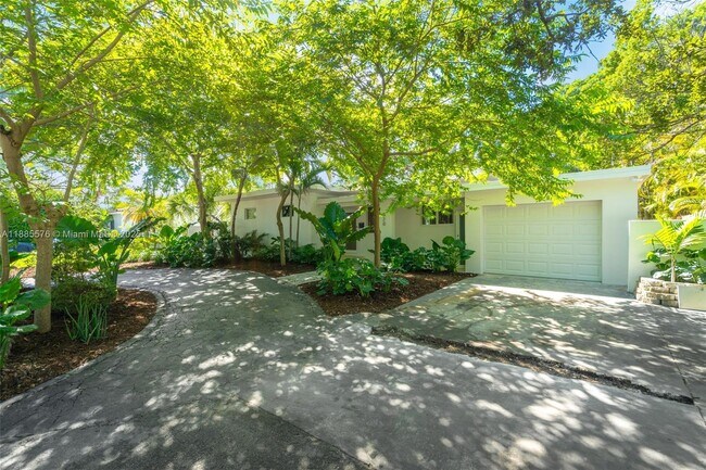 Photo - 520 NE 50th Terrace