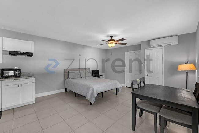 Photo - 3909 N Clearfield Ave