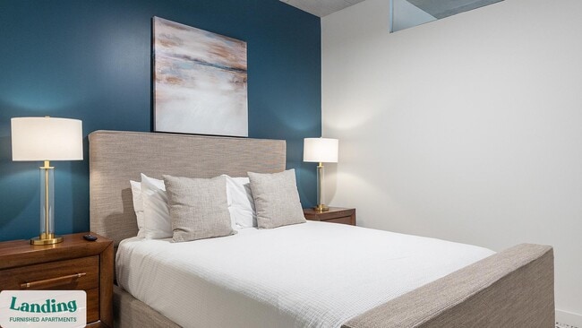 Photo - 221 Main St N Unidad 712