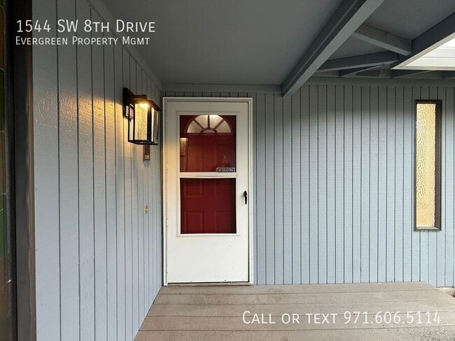 Photo - 1544 SW 8th Dr