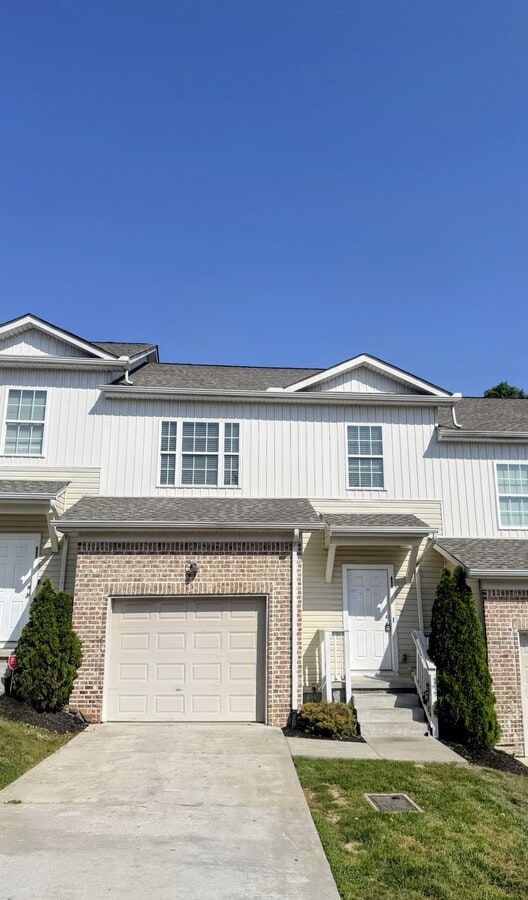 Photo - 650 Pippin Dr