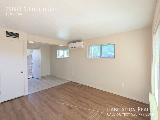 Photo - 2908B N Euclid Ave-