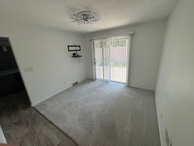 Photo - 2 Bed 1 Bath Single-Family home for RENT