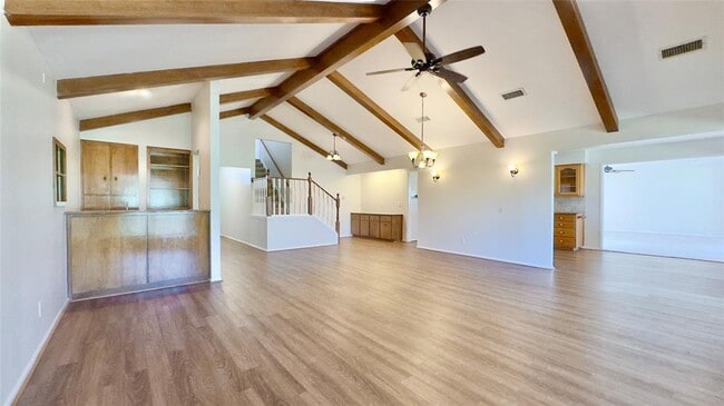 Photo - 843 Sunfish St