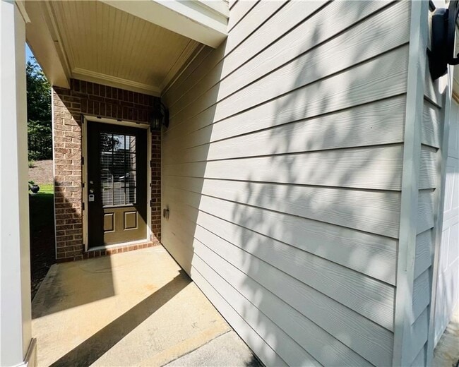 Photo - 256 Highland Pointe Cir E