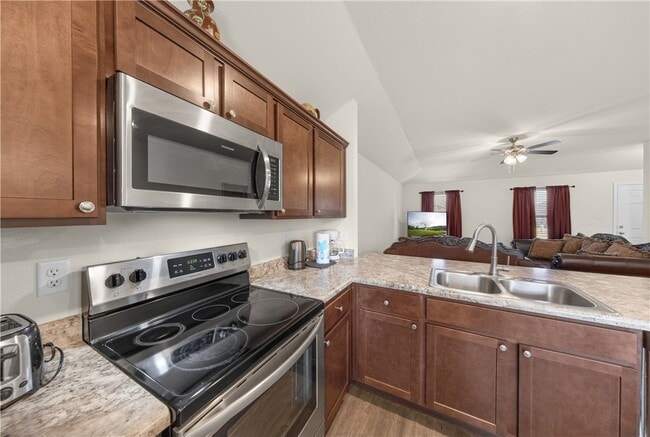 Photo - 8110 Dogwood Dr