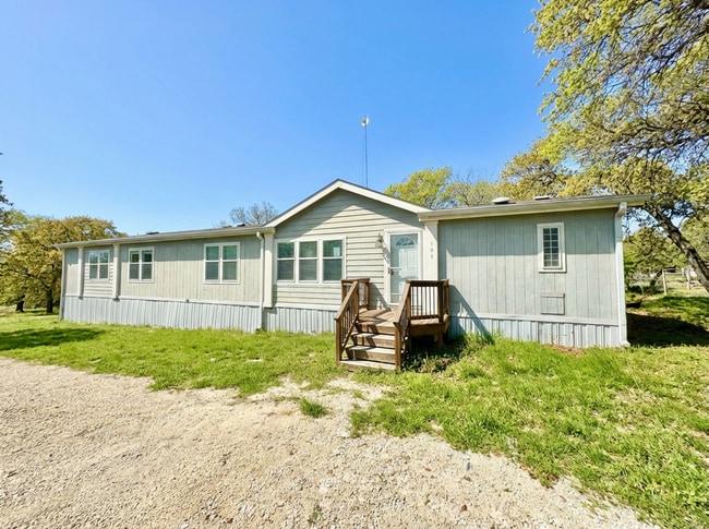 Building Photo - Live Large in This Beautiful Adkins Retreat!