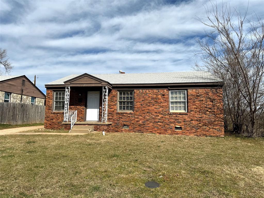 Photo - 717 NE 34th Terrace House