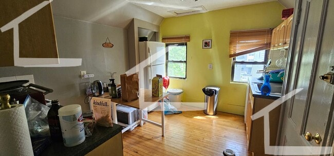 Photo - 2bed apartment in Allston