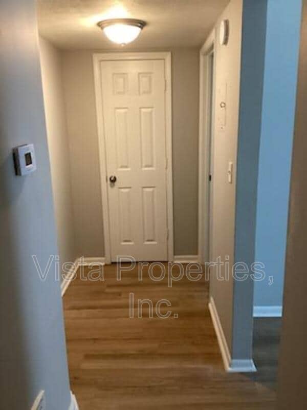 Photo - 4913 Saddlebrook Ln Unidad Apt 4