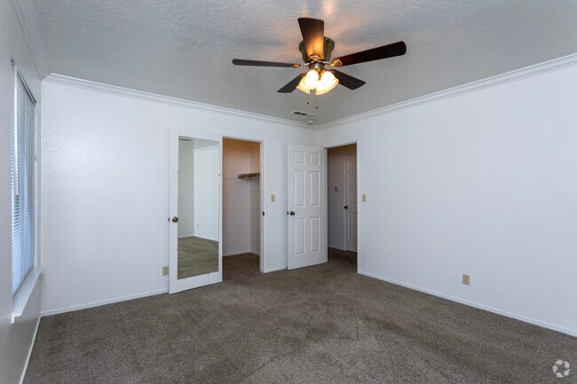 2BD, 1BA - 900SF - Master Bedroom