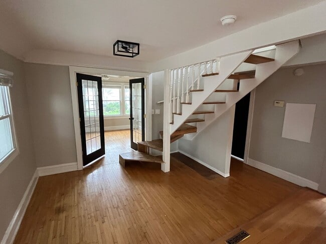 Photo - 3215 N Bartlett Ave Unit 3215A N Bartlett Ave