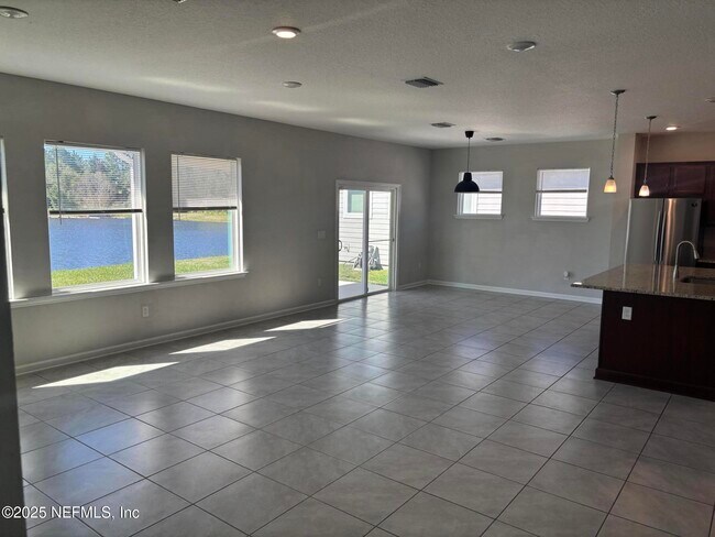 Photo - 12032 Bridgehampton Rd