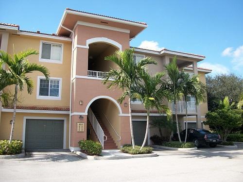 Building Photo - 6511 Emerald Dunes Dr Unit 205