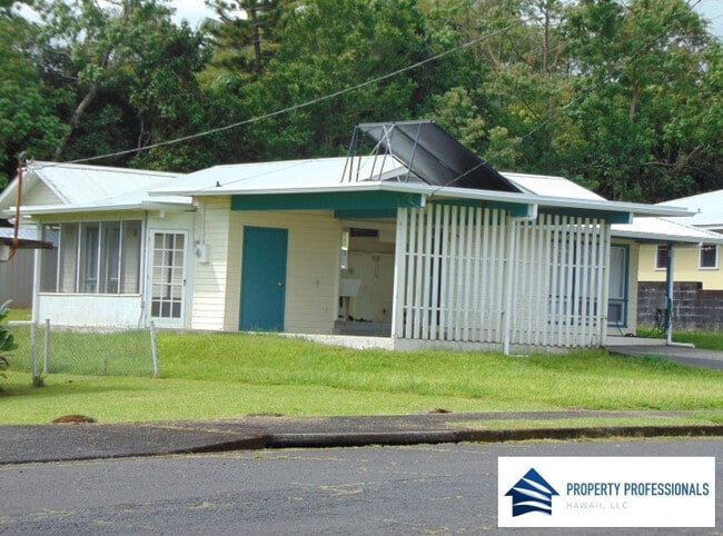Building Photo - **PENDING LEASE**