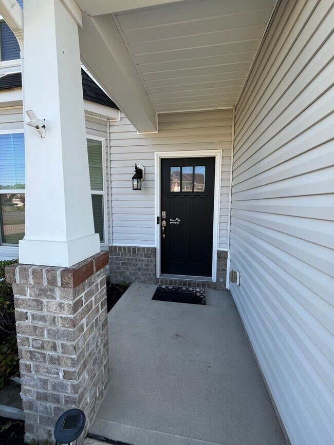 Photo - Stunning 3-Bedroom Home in Grayson Park!