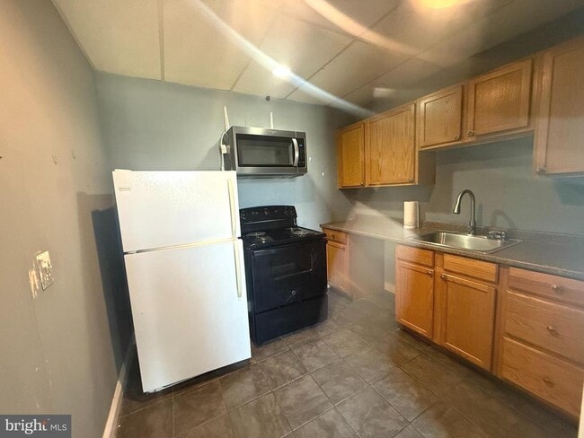 Photo - 132 W Washington St Unit 200