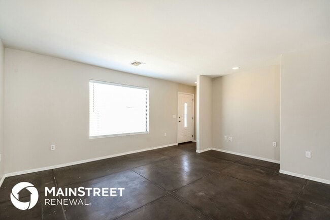 Photo - 2675 N Palo Verde Ave